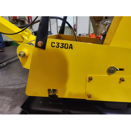 Виброплита реверсивная TOR C-330A 38кН дизельная