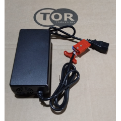 Зарядное устройство для тележек CBD15W-E 240V-24/5A (Charger 1-100~240V-24/5A (on-board))