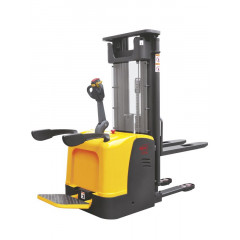 Штабелер самоходный 1,5 т 1,6 м XILIN CDDK15-III 24/200 В/Ач (с платформой)