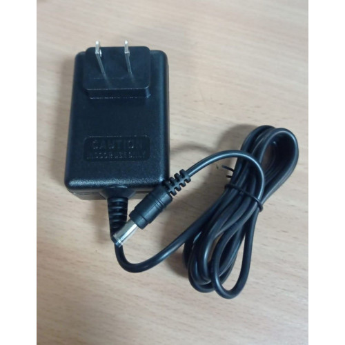 Зарядное устройство HB-0804005 для тележек CW 8,4V/0,5A (Charger) вертикальное