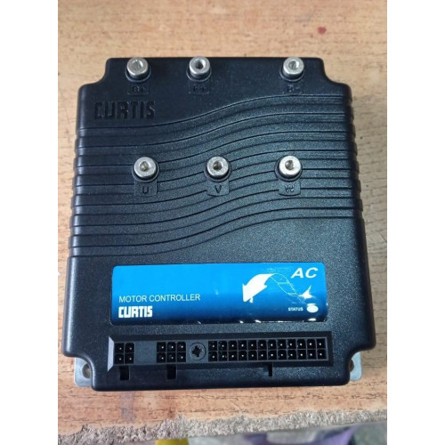 12 Контроллер переменного тока (АС) для самоходного штабелёра CDDR-II (AC Controller)