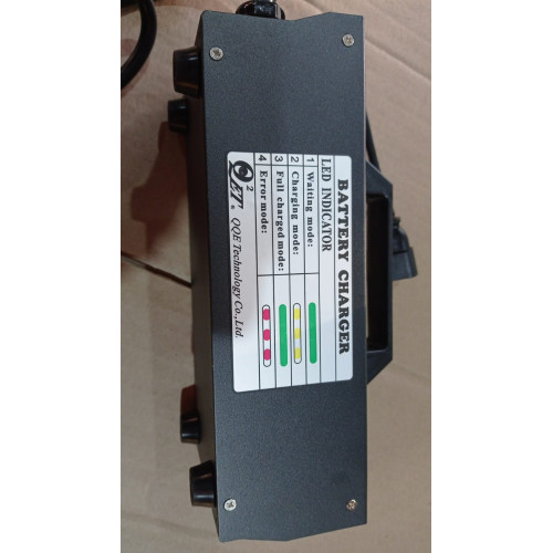 Зарядное устройство для штабелёров DYC/PEMS 12V/15A (Charger)